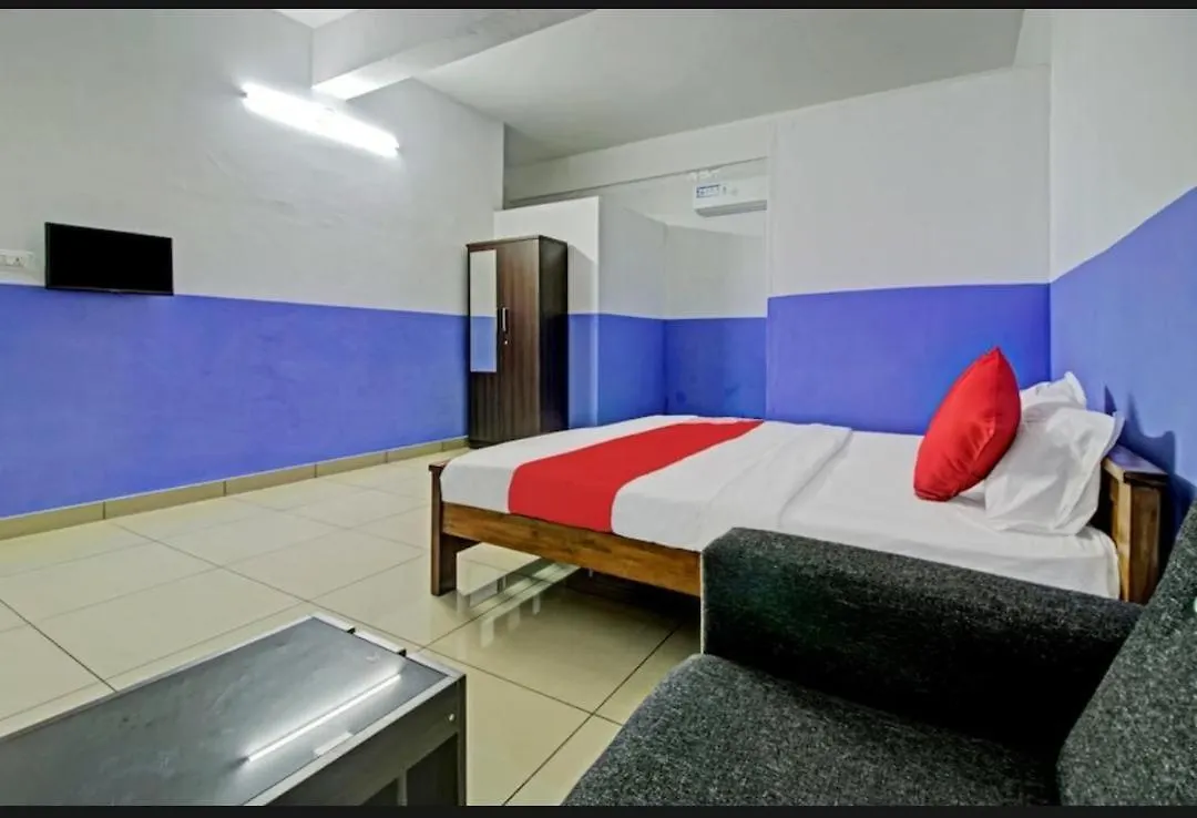 Hytte Amana Tourist Home Payyannur Indien